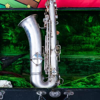 Early 1930s York Silver Plated Alto Saxophone, Hardcase, as is image 11