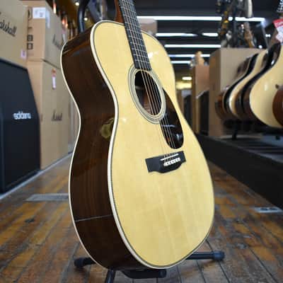 Martin OM-28E Standard Series Sitka Spruce/Rosewood Acoustic-Electric w/LR Baggs Pickup, Hard Case image 2