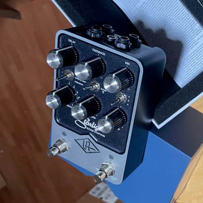 Universal Audio Starlight Echo Station 2021 - Present - Silver image 1