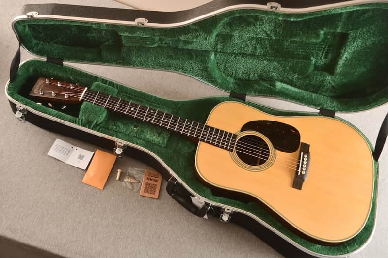 Martin D-28 (2025) image 1