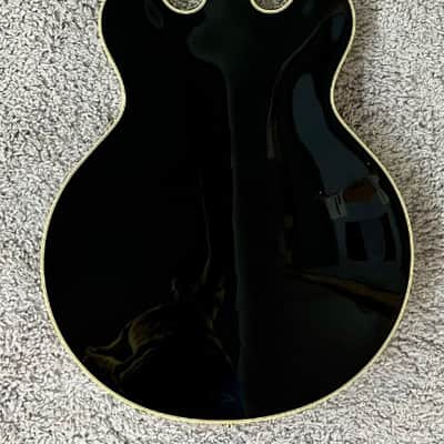 Gretsch Broadkaster LX w/Bigsby, Ebony Fretboard Gold Hardware and Case, Black image 2