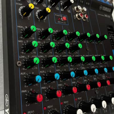 Yamaha MG10 10-Channel Analog Mixer 2013 - Present - Black image 5
