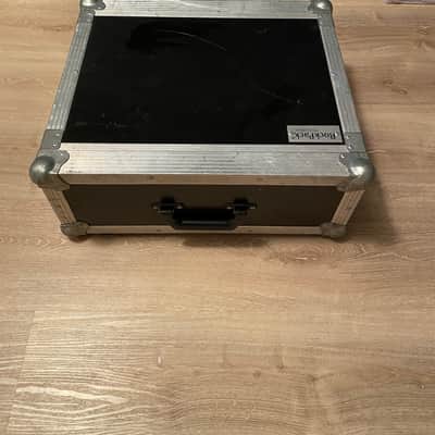 Marshall Endstufe 9200, 2 x 100 Watt, road ready mit Flightcase image 5