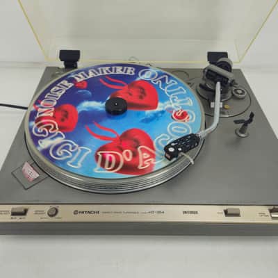 Hitachi - HT-354 - 2-Speed Direct-Drive Turntable image 3