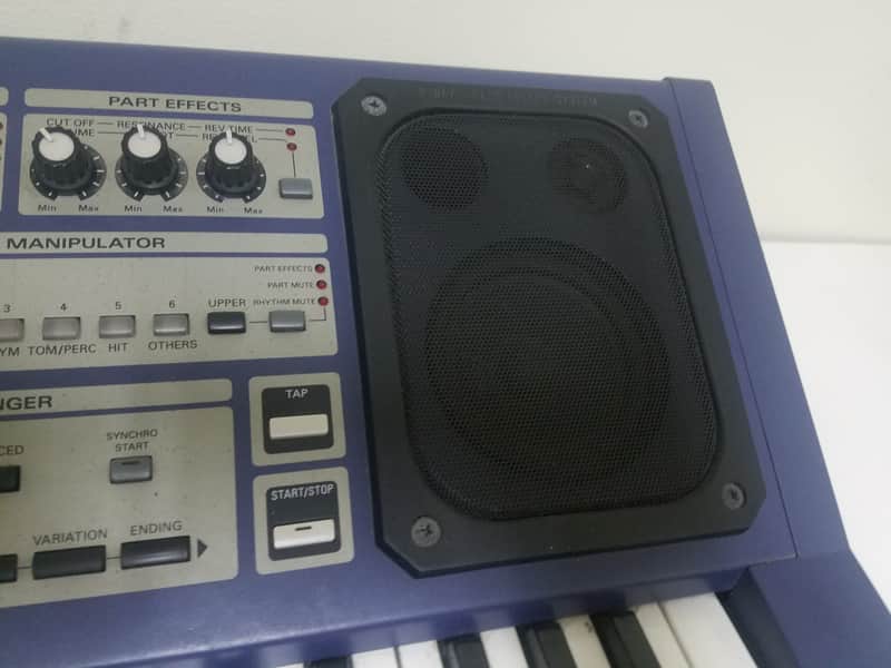 Roland EG-101 Blue Groove Keyboard Workstation 49 Key Synthesizer