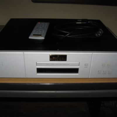 Goldmund Eidos 18D Multichannel Universal SACD player Super Rare Silver image 6