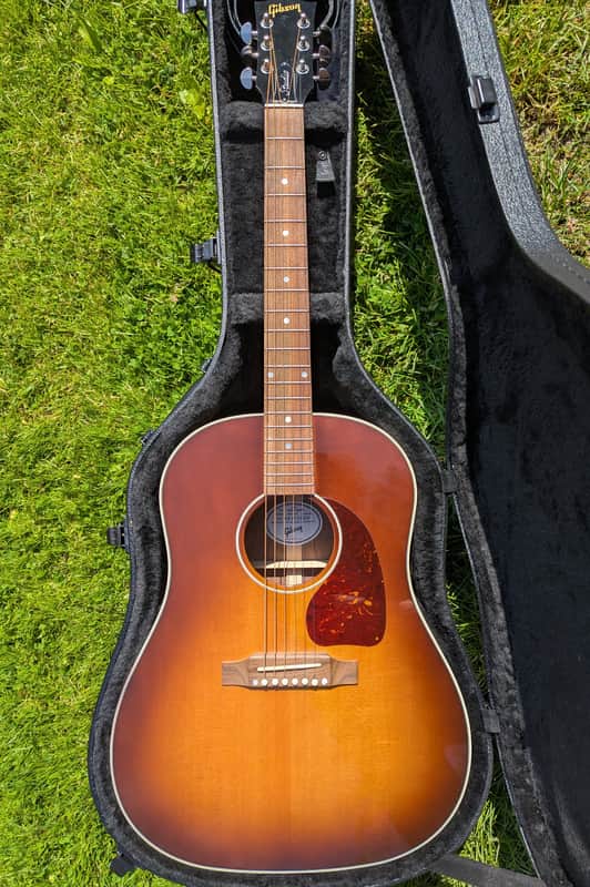 Gibson J45 Studio Walnut 2022 - Gloss image 1