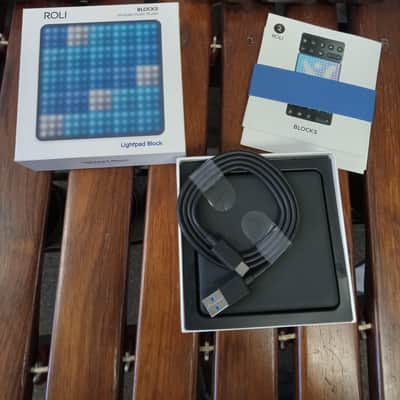 ROLI Lightpad Block Bluetooth MIDI Control Surface 2010s - Black image 2
