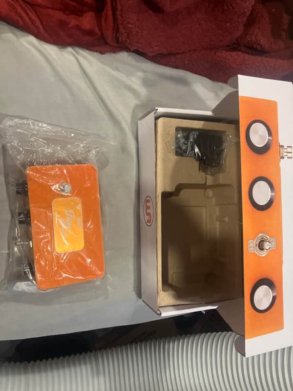 Warm Audio Foxy Tone Box