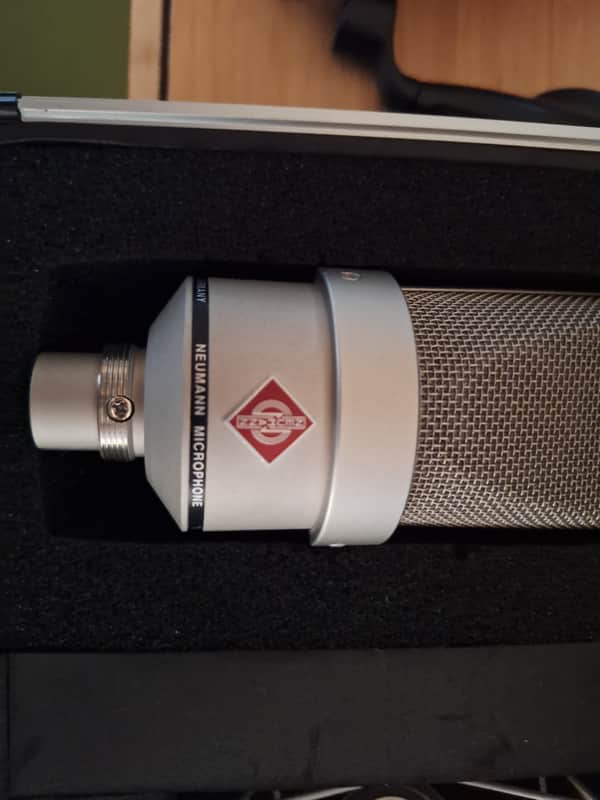 Neumann TLM 103
