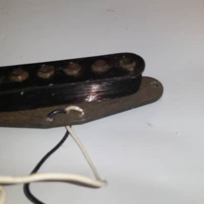 Fender STRATOCASTER Pickup 1979 grey bottom meter read 5.86 image 6