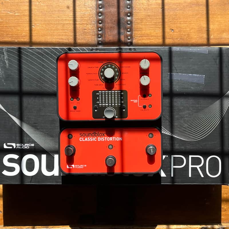 (17456) Source Audio Soundblox Pro Classic Distortion 2010s - Red image 1