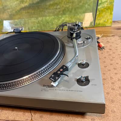 technics sl 1400 turntable Direct Drive Automatic Silver Vinyl Record Player image 5