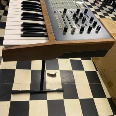 Arturia Polybrute 2022 - Brown image 5