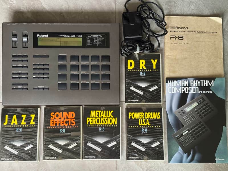 Roland R-8 Human Rhythm Composer Drum Machine + 5 Sound Cartridges - Serviced image 1