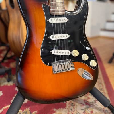 Fender American Standard Stratocaster Sunburst 1997 image 2