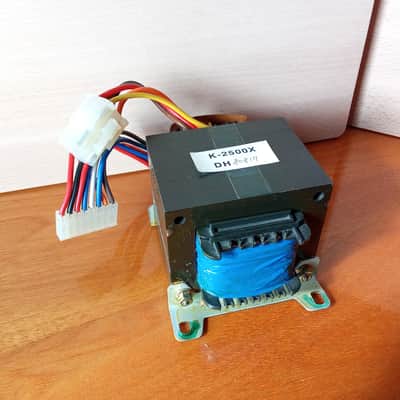 Kurzweil K2500X - Power supply