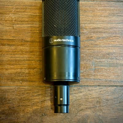 Audio-Technica AT2035 Large Diaphragm Cardioid Condenser Microphone