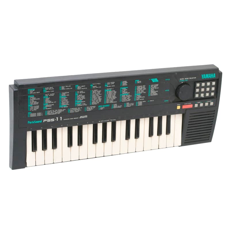YAMAHA PSS-11 エレクトロニクス　キーボード Yamaha Portasound PSS-11 - compact keyboard with AWM sounds - YouTube