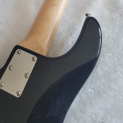 Ernie Ball Music Man SUB Sterling Bass 2003 - 2006 - Black image 15