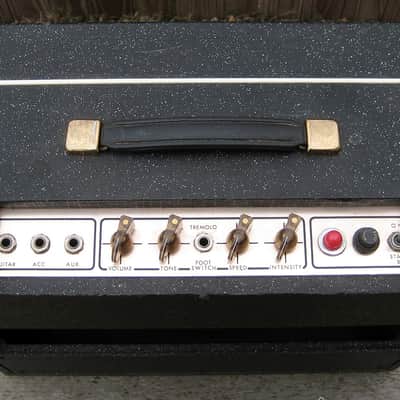 Vintage 1964 Univox U-102 tube combo amp - 1x12", great tremolo image 5