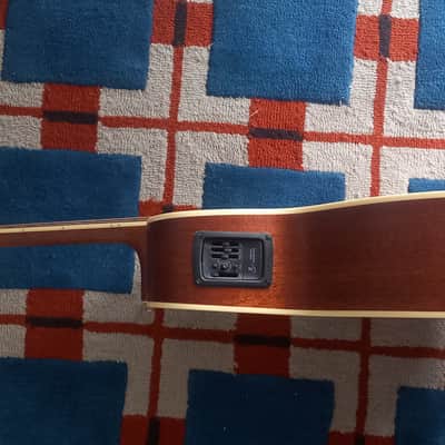 Alvarez ABT60E Baritone with Electronics 2010s - Sunburst image 6