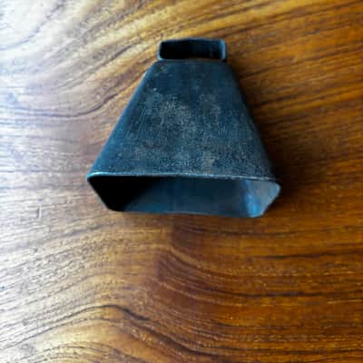 Vintage 1900s 3" Steel Cowbell Sheep Bell Unmarked - See Video! image 5