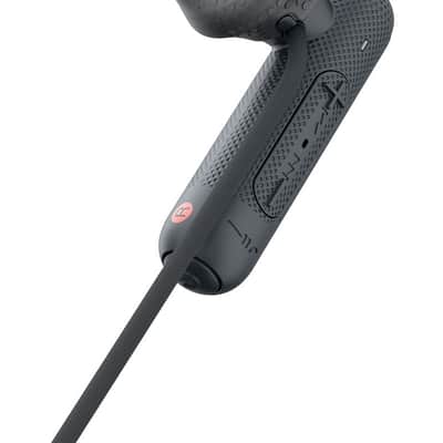 Sony WI-SP500 Wireless in-Ear Sports Headphones, Black (WISP500/B) with Hardshell Earphone Case image 5