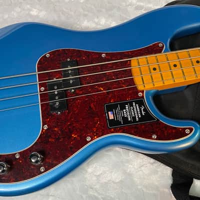 NEW! Fender American Professional Classic Precision Bass - Faded Lake Placid Blue - 9lbs - Authorized Dealer - G05766 image 4
