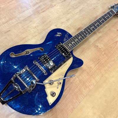Duesenberg Starplayer TV Semi-Hollow Electric Guitar Blue Sparkle image 6