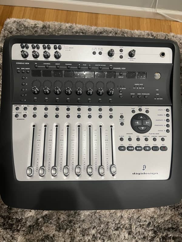 Digidesign Digi 003 Console Firewire Audio Interface with Control Surface 2000s image 1