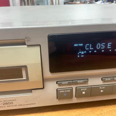 Sony PCM 2800 DAT PROFESSIONAL digital audio recorder image 9