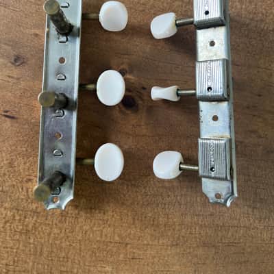 Kluson Deluxe Single Line -3 On-A-Side Vintage Tuning Machines 1950-1960 Nickel image 1