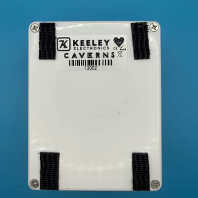 🦇 Keeley Caverns Reverb / Delay V2 2017 - Present - White image 3