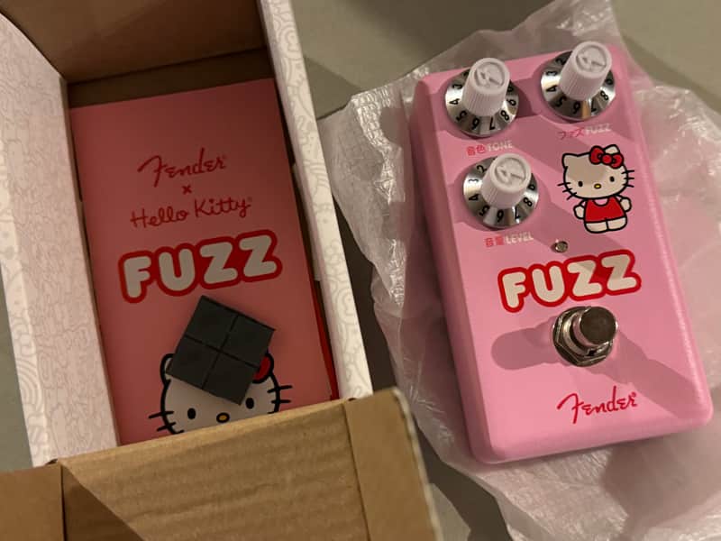 Fender Hello Kitty Fuzz