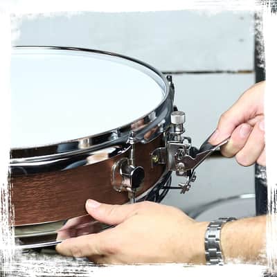 GRIFFIN Snare Drum – 13"x3.5" Poplar Shell (Piccolo littleSNAP Series) with Flat Hickory Finish, Coated Drum Head, Snare Throw Off & Marching Kit Use image 10
