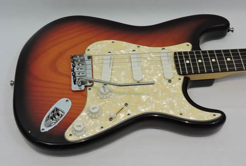 Fender Strat Plus Deluxe Electric Guitar | Reverb UK