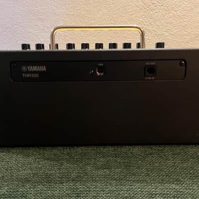 Yamaha THR10II 20-Watt 2x3" Stereo Digital Modeling Guitar Combo 2019 - Present - Tan image 4