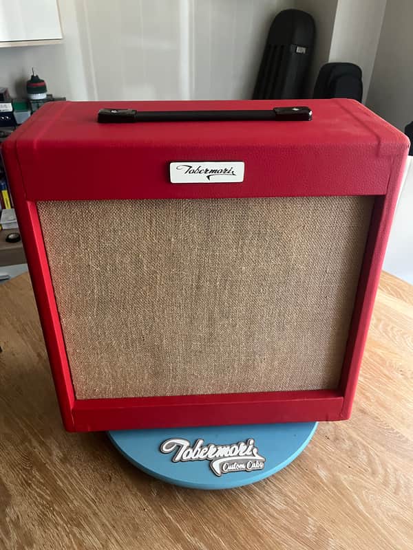 Tobermori Cabs Bj slim 2024 - Fiesta red image 1