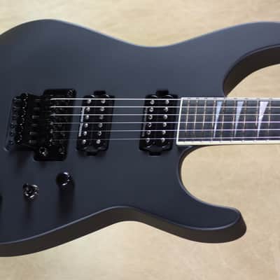 Jackson USA Custom Shop SL2H Speed Neck Soloist Satin Black Guitar Specs:  Model Name:  Custom Shop image 3