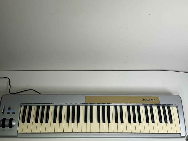 M-Audio Keystation 61es MIDI Keyboard Controller | Reverb Canada