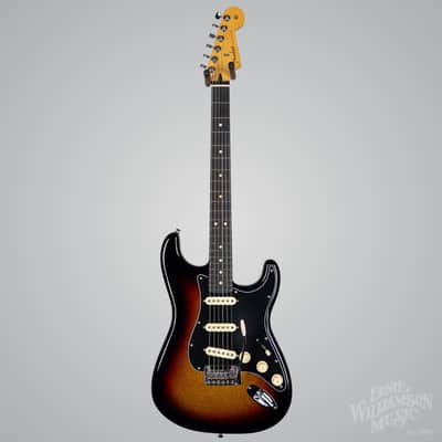 Fender Player II Stratocaster Sparkle 3 Color Sunburst Alnico V Pickups Rosewood Fretboard. USED image 4
