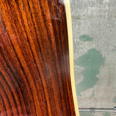 Alvarez Yairi Masterworks Slope Shoulder Dreadnought - Sunburst (FS/Blem) #6225 image 18