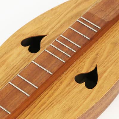 1989 Richard & Denise Wilson (Diamond Designs) "Hearts" Dulcimer - Like New with Case & Paperwork! image 6