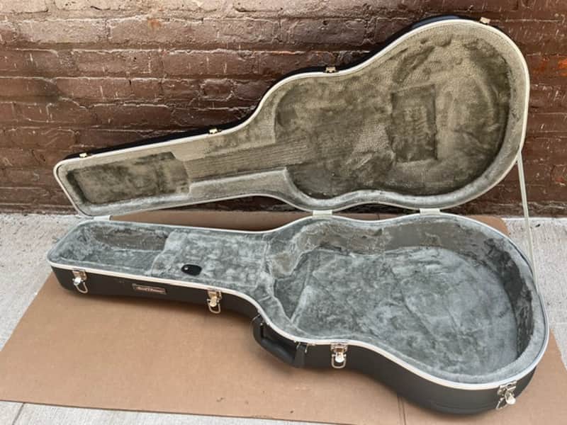 Road Runner Acoustic Guitar Hard Case 5"x43.5"x16.5" - Black image 1