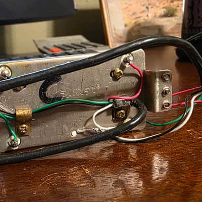 Fender Humbucker - white image 2