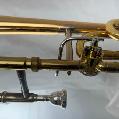 Yamaha YSL-448G Intermediate Bb/F Trombone 2010s - Lacquered Brass image 9