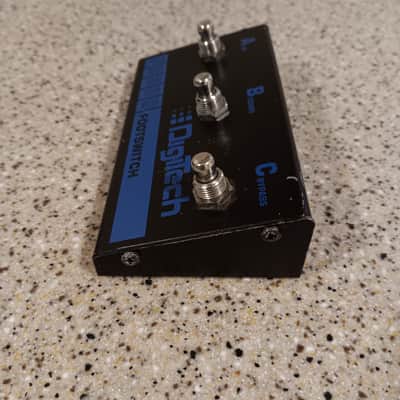 DigiTech FS300 3-Button Multi-Function Footswitch 2010s - Silver/Blue image 2