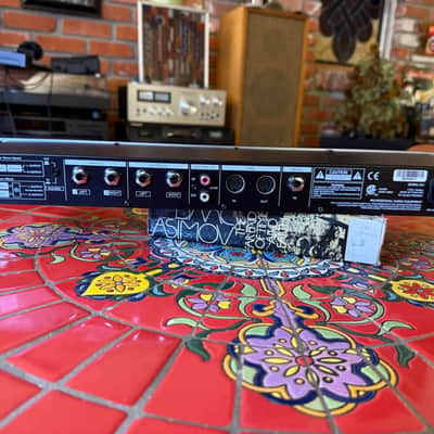 TC Electronic M300 Dual Engine Effects Processor 2000s - Silver image 2