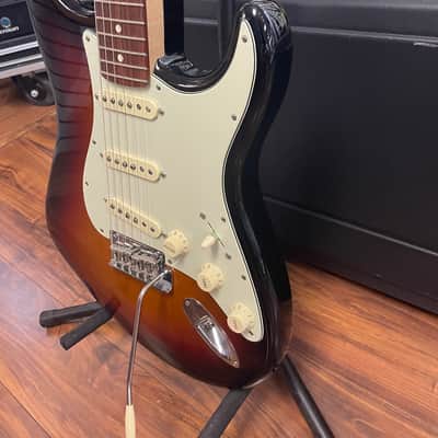 Fender American Professional Stratocaster with Rosewood Fretboard 2017 - 2019 - 3-Color Sunburst image 5